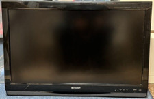 SHARP LC-32SB21U 32" Full HD 1080p LCD TV WITH REMOTE AND FLAT MOUNT