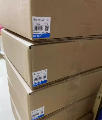 1PC NEW NS10-TV01B-V2 Touch Screen Free Expedited Shipping