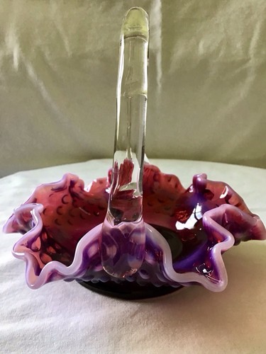 "RARE" Vintage Fenton art glass plum opalescent hobnail basket - Picture 4 of 4