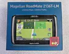 Magellan RoadMate 2136T-LM GPS Navigator Bundle w/ Car Charger