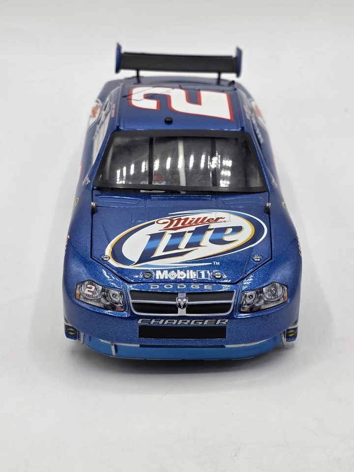 Dodge Charger Kurt Busch 2008 Miller Lite 1:24 NASCAR diecast sin divisor delantero Foto 2 de 4