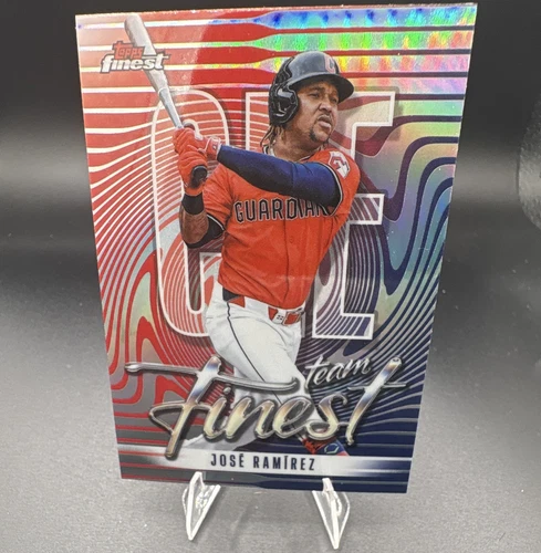 2026 Topps Finest Jose Ramirez Refractor (RAW)