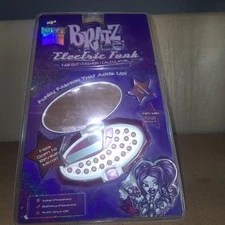 2003 MGA Bratz Dolls Electric Funk Far Out Fashion Calculator and Mirror Sealed