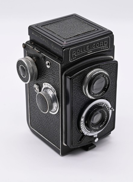 Rollecord Ia, Model 3 TLR camera. Working but with issues