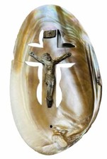 Bénitier Crucifix dans Coquillage Nacre Religieux Christ