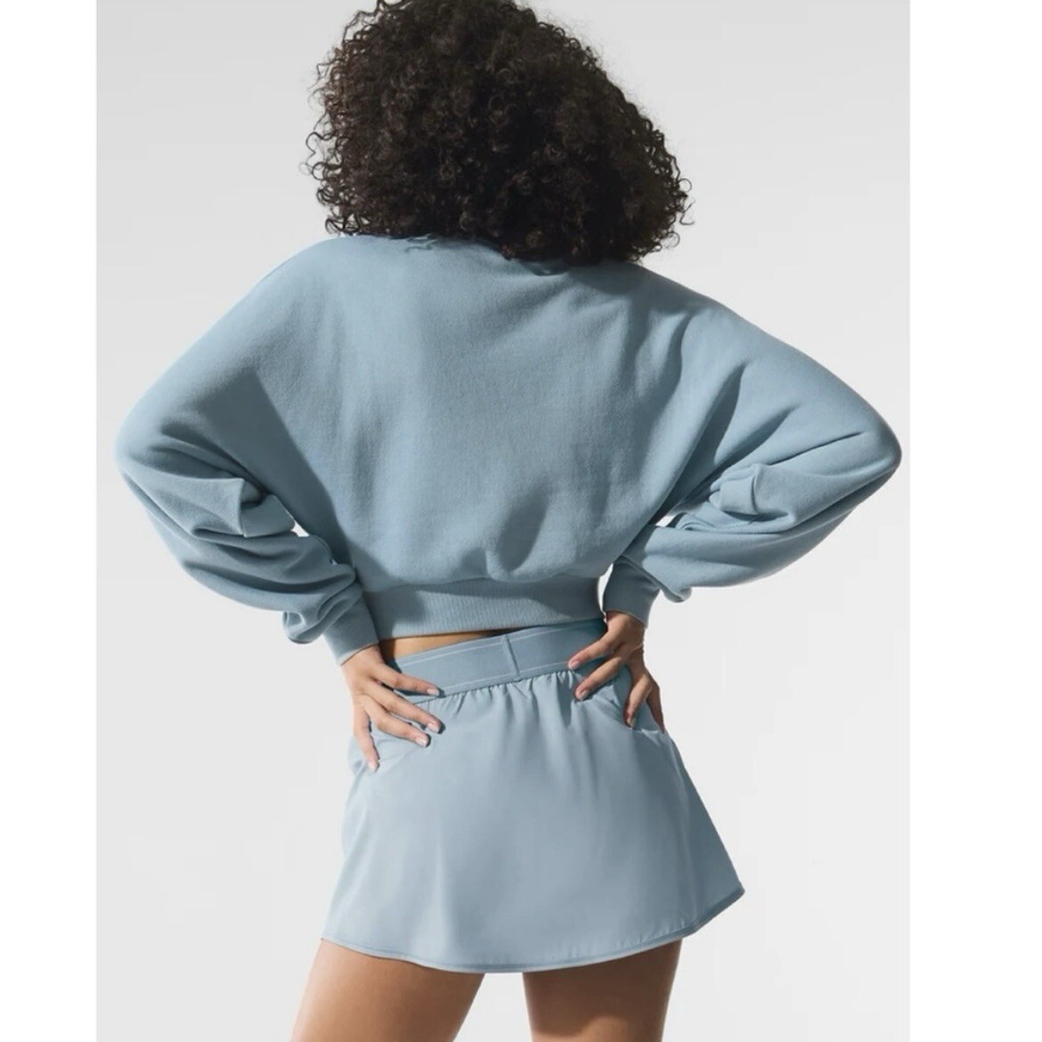 Alo Cropped Accolade Crewneck NWT Celestial Blue Size XS | eBay