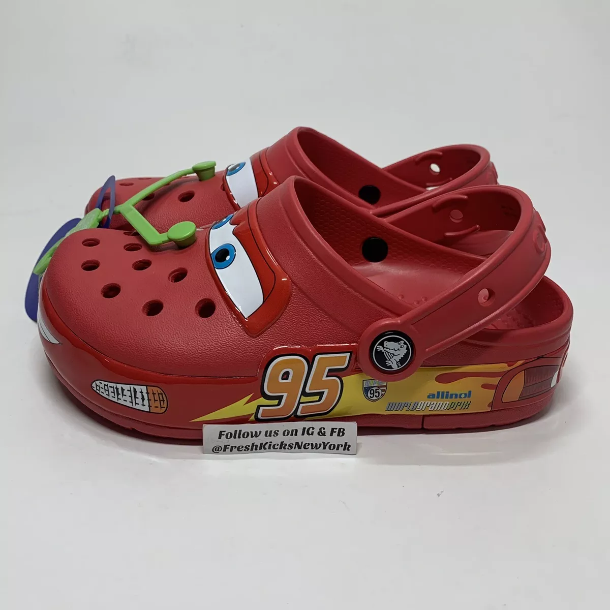 Has anyone tried repairing lights on lightning McQueen crocs? : r