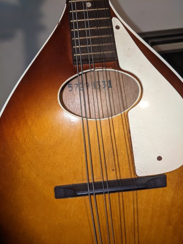Vintage Harmony Holiday Mandolin with Case - Picture 5 of 10