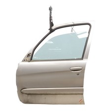 Porte avant et accessoires Citroen XSARA