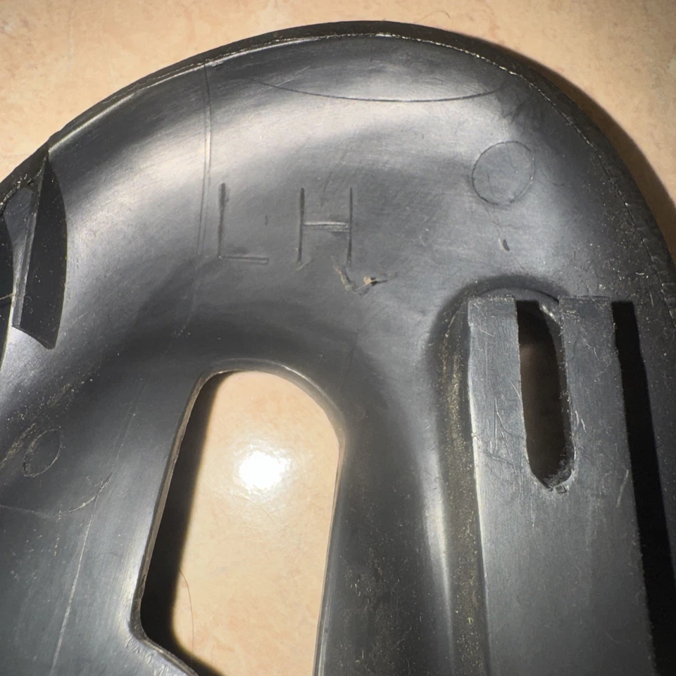 Pontiac Firebird TA LH 1993-2002 panel de puerta del conductor manija bisel gris  Foto 4 de 4