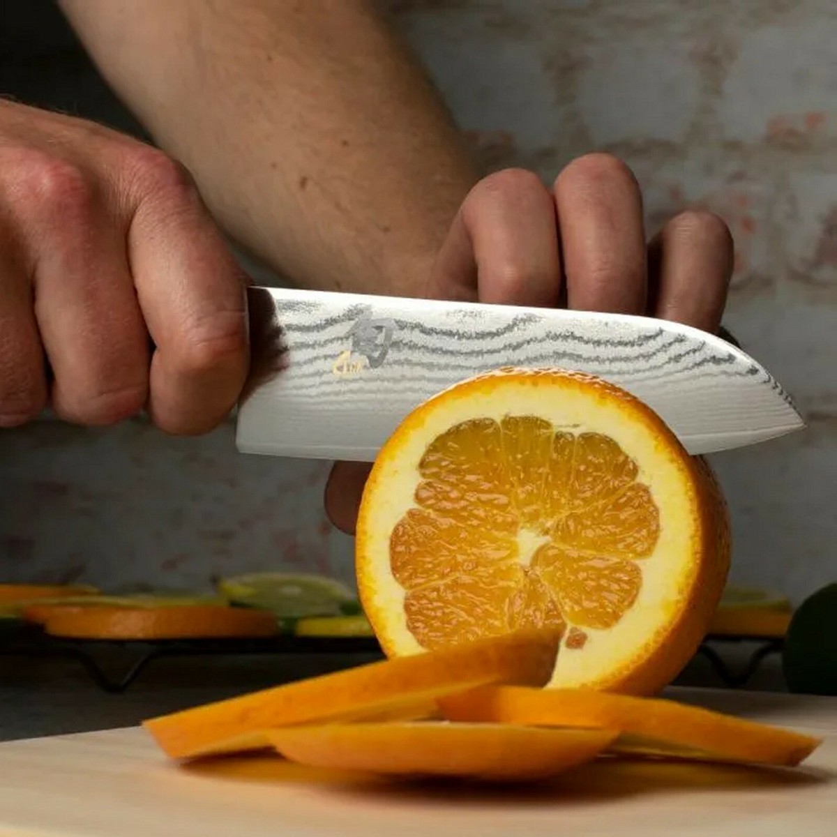 Shun Classic 4-Inch SANTOKU Kitchen Knife Made in Japan DM0732 | eBay