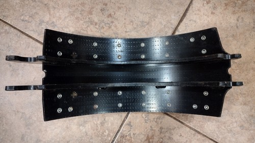 GBC- GBEK4707Q23PR Brake Shoe - GAWR 23K - Brake Size 16 1/2" x 7" 4707Q - Picture 4 of 10