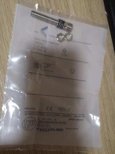 One New IFM IE5282 Inductive Sensor Free Shipping - Picture 2 of 2