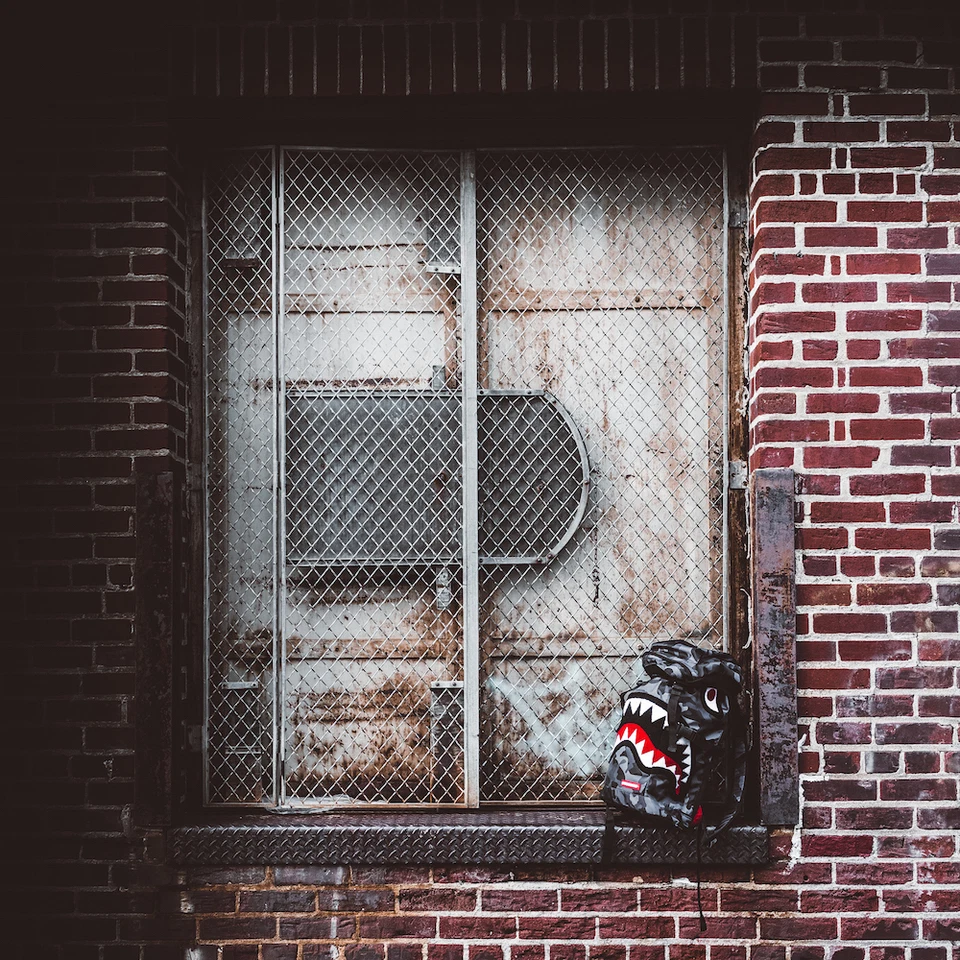 Nuevo bolso cargador superior SPRAYGROUND chenilla negro camuflaje tiburón Foto 4 de 4