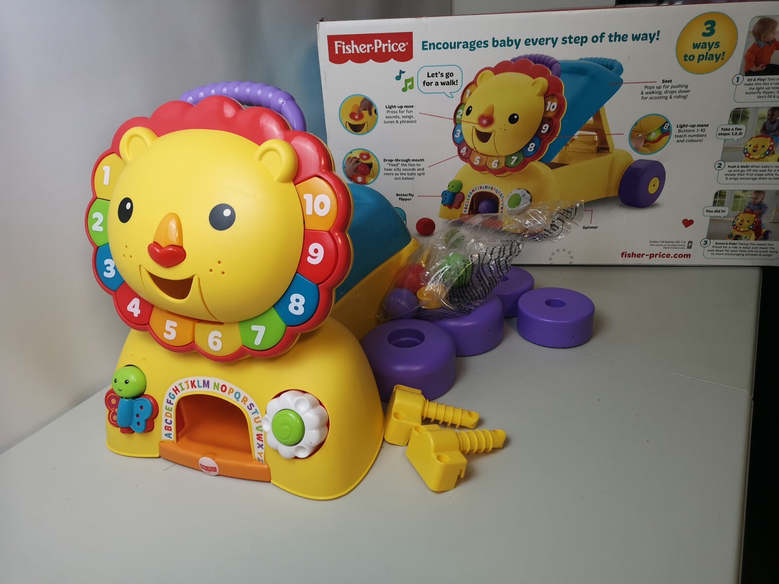 sit and stride lion