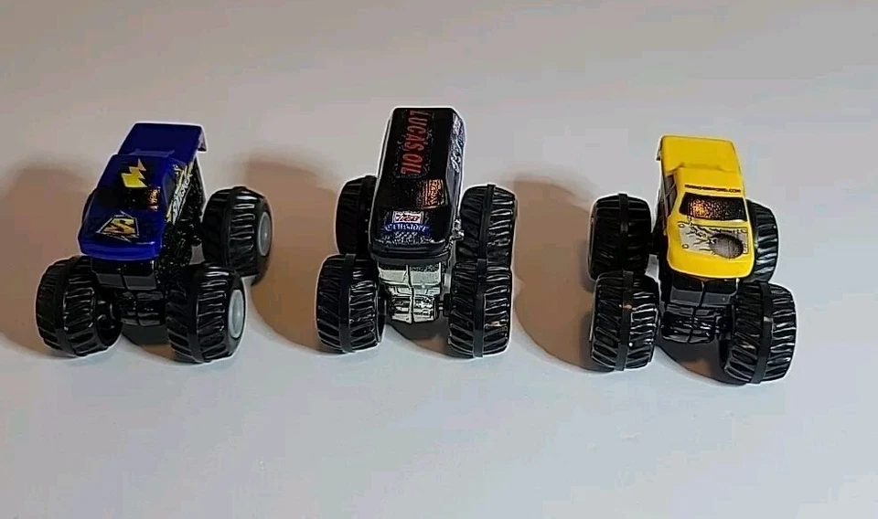 风火轮 Monster Jam Monster Truck Bundle X3 Shocker,Lucas Oil,Wrecking Crew — 第 4/4 张图片