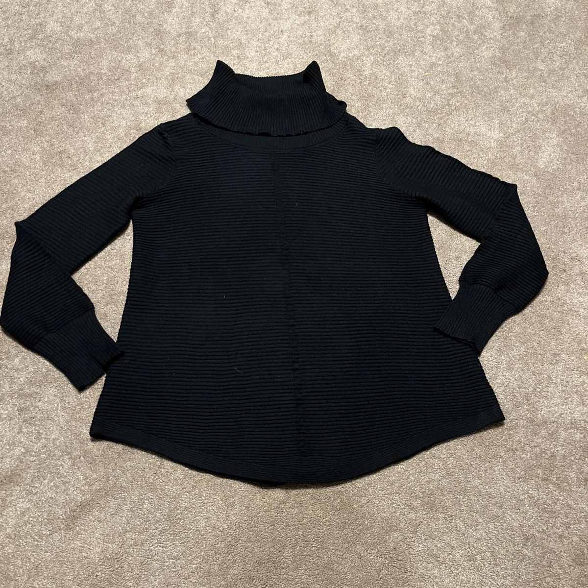 Cyrus turtleneck best sale sweater