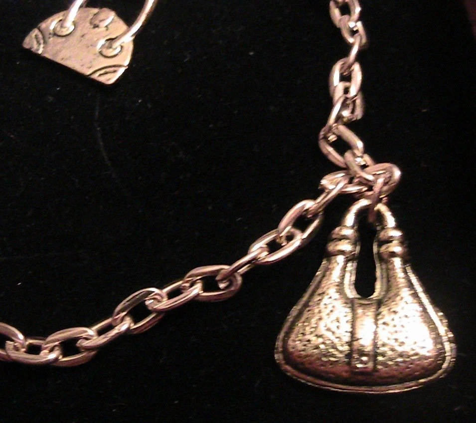 Bracciale cavigliera ciondoli charms borsette cuori argento placcato oro  NUOVO - Immagine 3 di 4