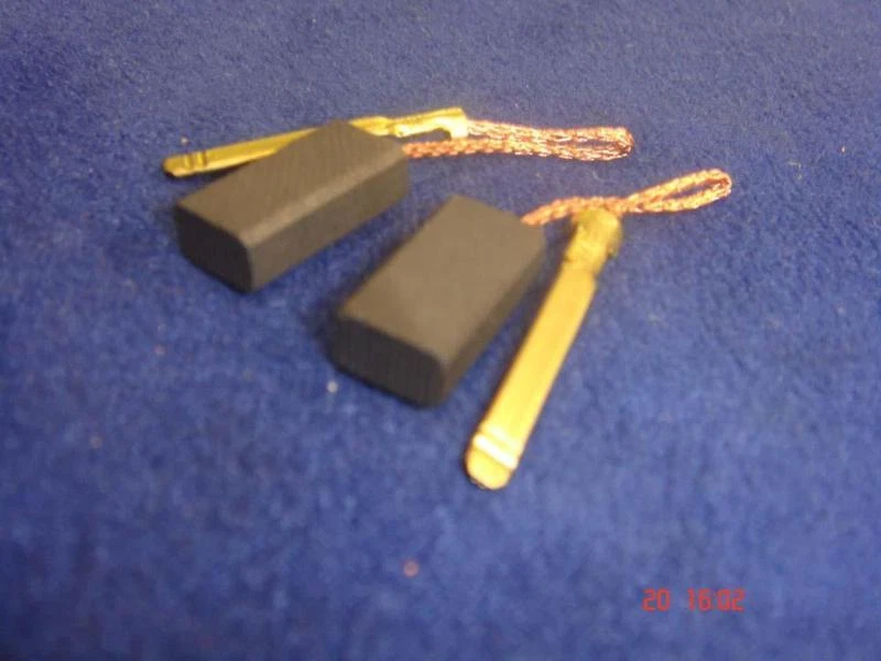 Bosch Carbon Brushes PWS 600 6-100 6-115 680 700 7000 5mm x 8mm x 15.5mm 61