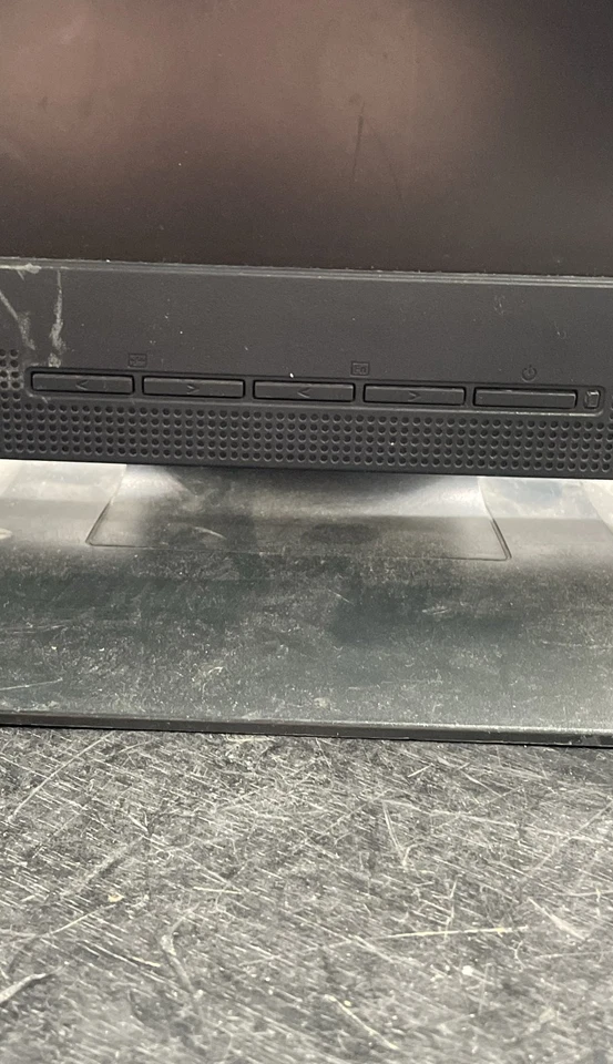 Planar PL1700M 17" LCD Monitor Flat Panel Display Screen VGA Input Unit - Image 2 of 4