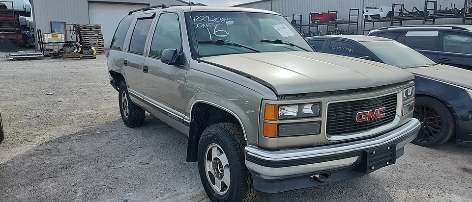 GMC Yukon 1999 motor de 5,7 L fabricante de equipos originales 155 k millas (LKQ ~ 438206064) Foto 2 de 4