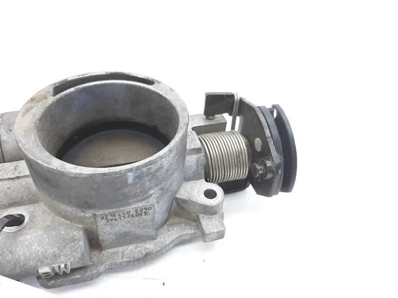 Conjunto de válvula de acelerador 4,7 L 01-03 Dodge Durango 53032119AE del cuerpo del acelerador Foto 4 de 4