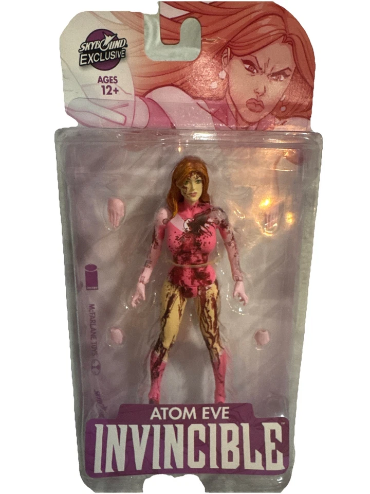 NEW 2018 McFarlane Skybound Megabox Exclusive Invincible Atom Eve Bloody Figure - Image 4 of 4