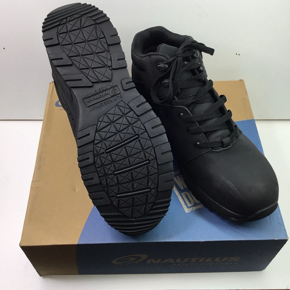 Nautilus 男式 Blk。 Safety Footwear Guard CT 工作鞋 12EE 码 二手 — 第 3/4 张图片