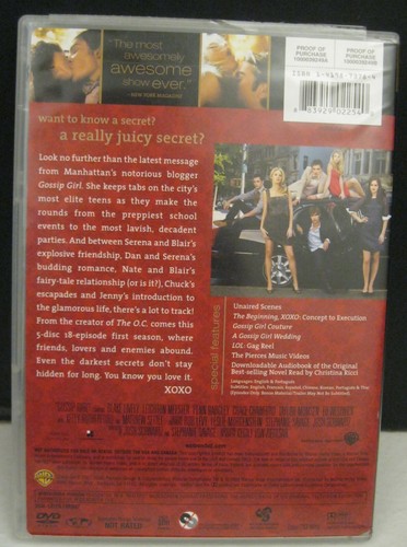 GOSSIP GIRL THE COMPLETE FIRST SEASON ON 5 DVDS WANT TO KNOW A SECRET? - Picture 2 of 3