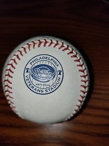 Philadelphia Phillies Veterans Stadium 1971-2003 Rawlings OMLB baseball GU