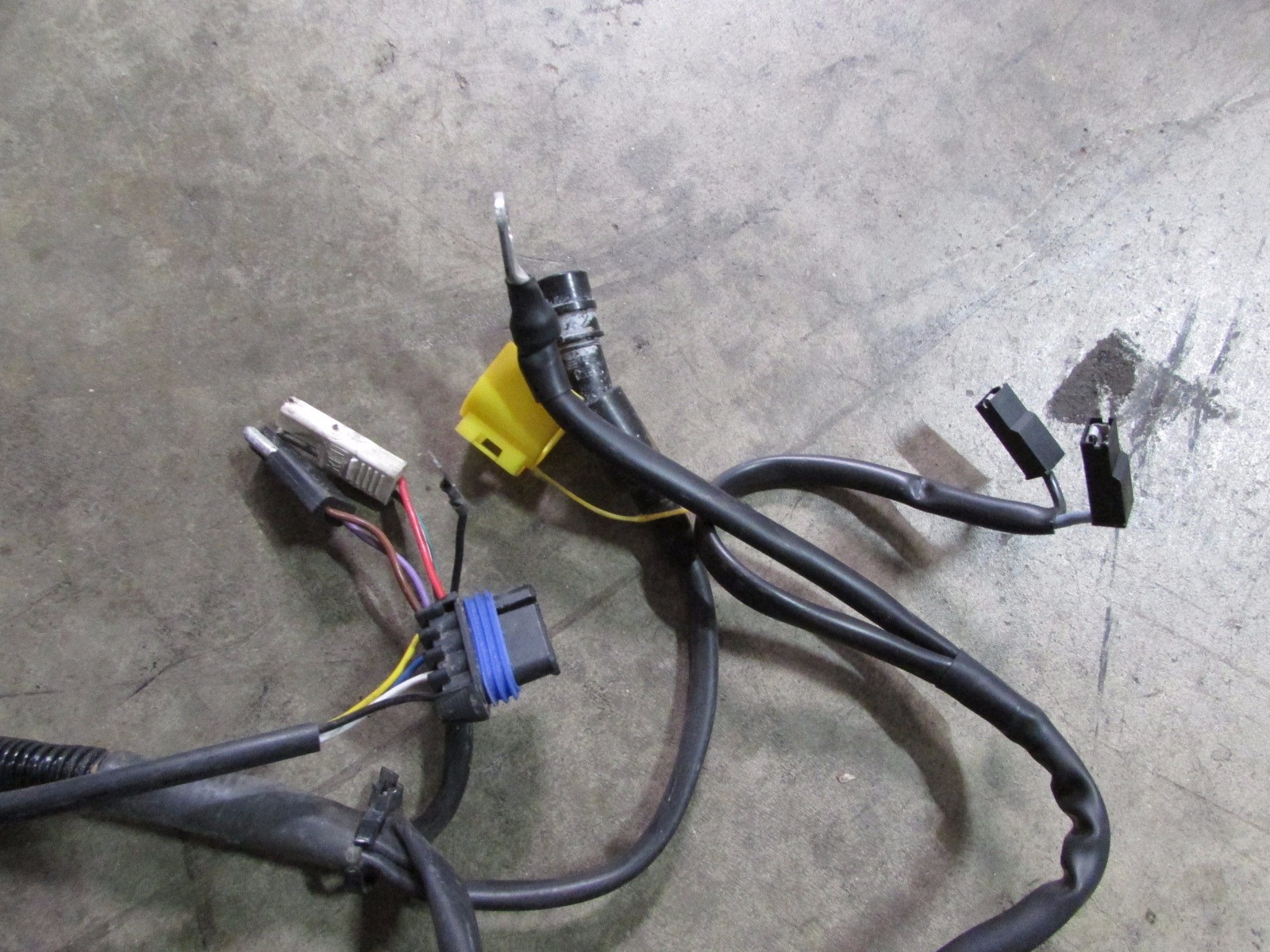 Ferrari F355, Front ABS Wiring Harness, Used, P/N 172958