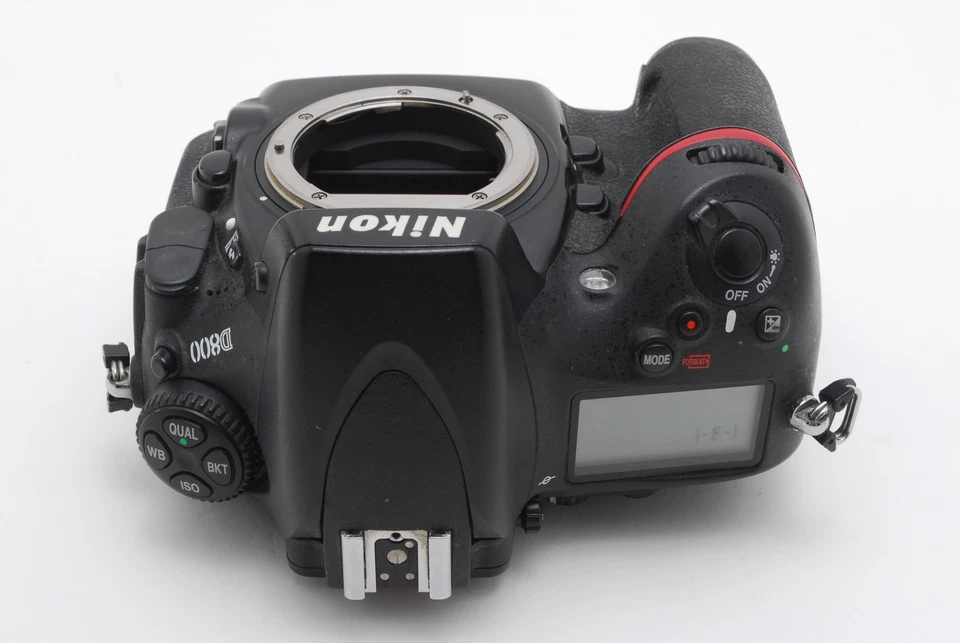 [Exc+5/ SC: 69786/ w: 2 Batteries] Nikon D800 36.3MP Body Only Digital SLR JAPAN - Image 4 of 4