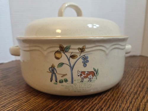 Intnt'l China Stoneware  Harvest Design - 1 Qt Covered Vegetable Cooker
