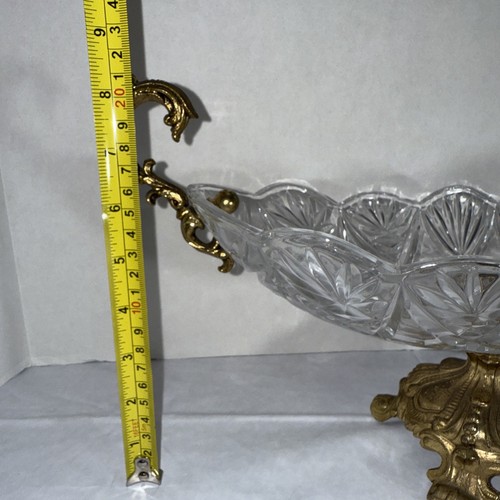 Vintage Glass Crystal Cut Bowl With Brass Handles & Pedestal Hollywood Regency - Imagen 9 de 10