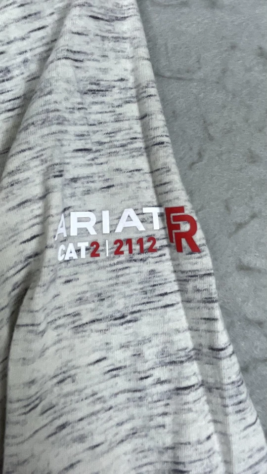 Camisa Ariat FR Para Hombres Mediana Gris Brezo Resistente al Llama Henley Manga Larga CAT 2 Foto 3 de 4