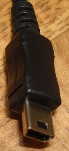 DC Car Charger for  Mio C320 / C320b GPS Sat Nav  (Mini USB) - Image 2 of 2