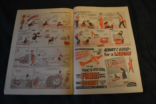 BEANO Comic Issue #1415 30/08/69 August 30th 1969 Biffo Paints the Lines! - Picture 8 of 9