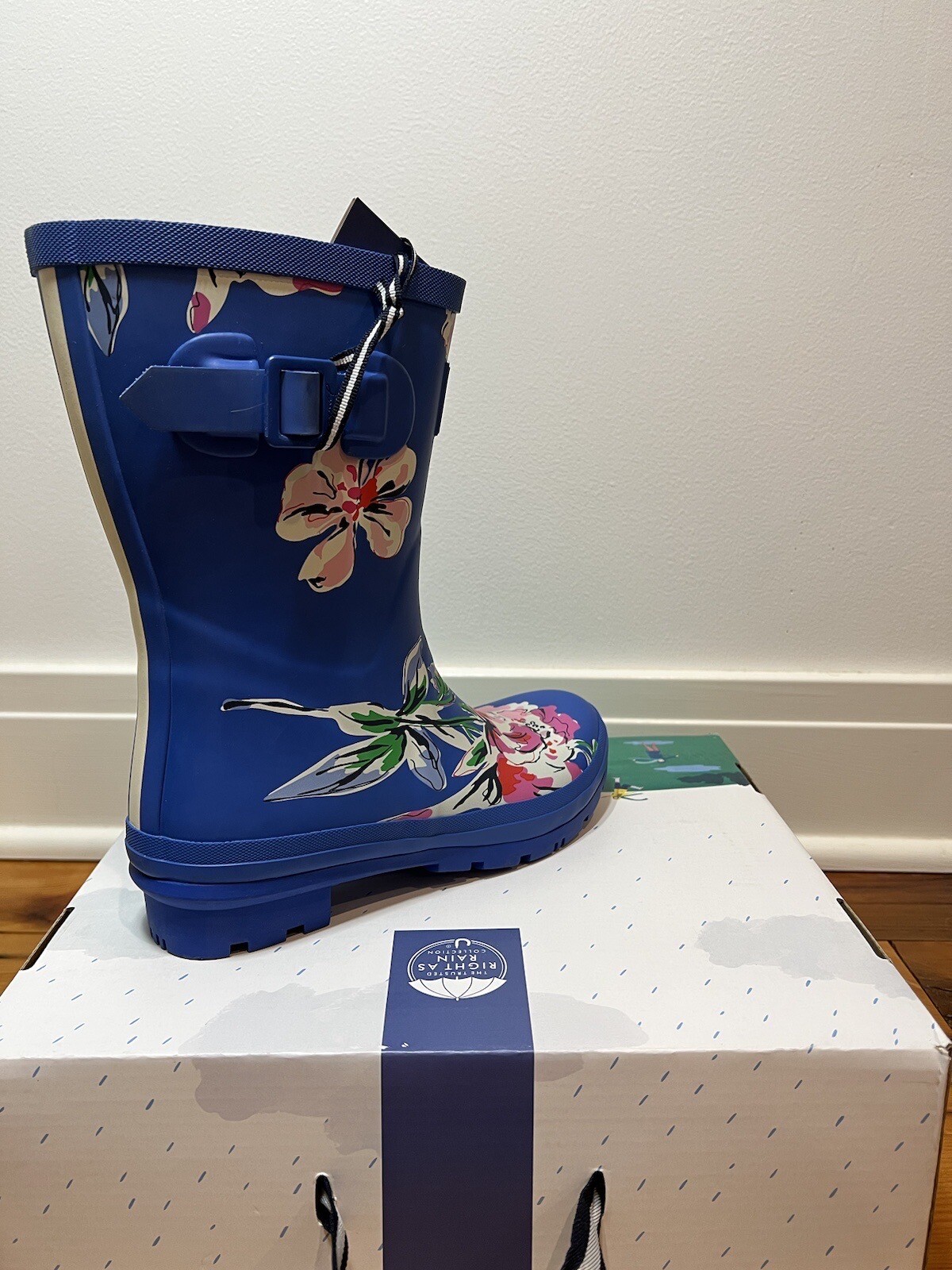 *NEW* Joules Women’s Molly Welly US Size 7 Short Blue With Pretty Flower Design image 8