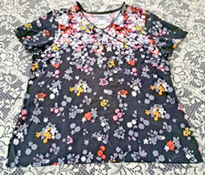 Scrub Star Scrub Top Size L Black/Bright Wild Flowers Pockets Short Sleeves