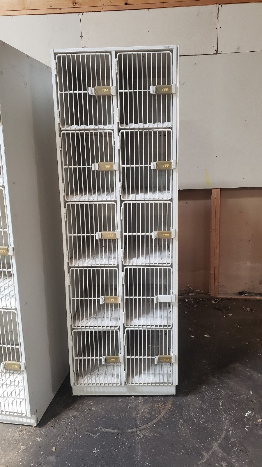 WENGER INSTRUMENT STORAGE LOCKER MUSICAL LOCKERS SET 10 eBay