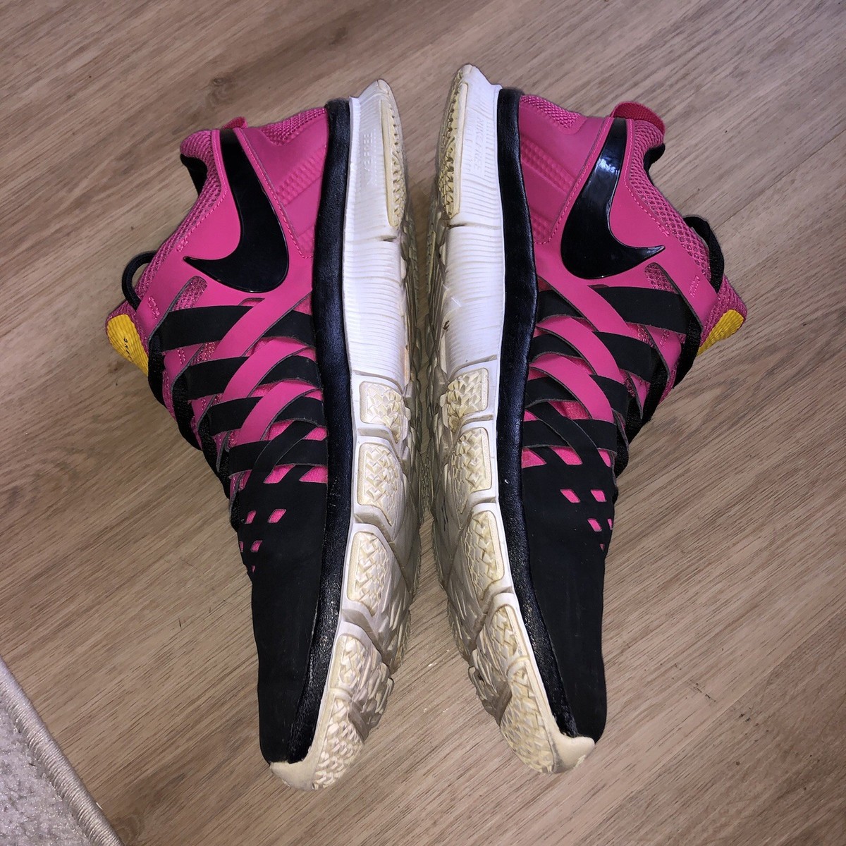 Nike Free Trainer 5.0 Livestrong Mens Size 13 Vivid Pink Black Yellow Nike Free Trainer Livestrong 5.0 Black Vivid Pink Mens Size  main image 2