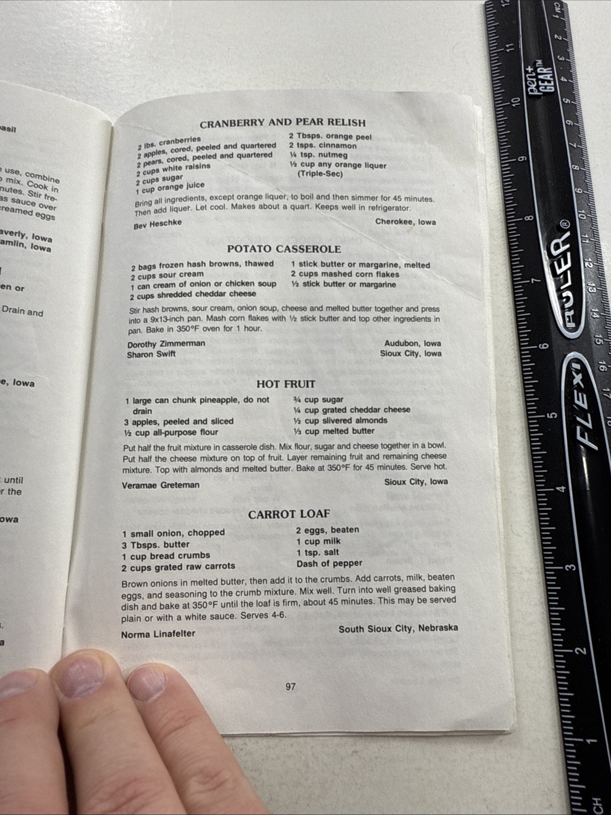 Iowa Holiday Cookbook Christmas ethnic VTG Dutch Raisin cookie Danish Abelskiver