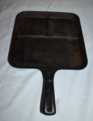 Wagner Ware Sidney O Cast Iron Bacon & Egg Breakfast Skillet 1101 C