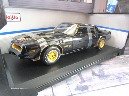 PONTIAC Firebird Trans Am TransAm V8 Film ähn Bandit schwarz gold SP Maisto 1:18 - Imagen 2 de 7