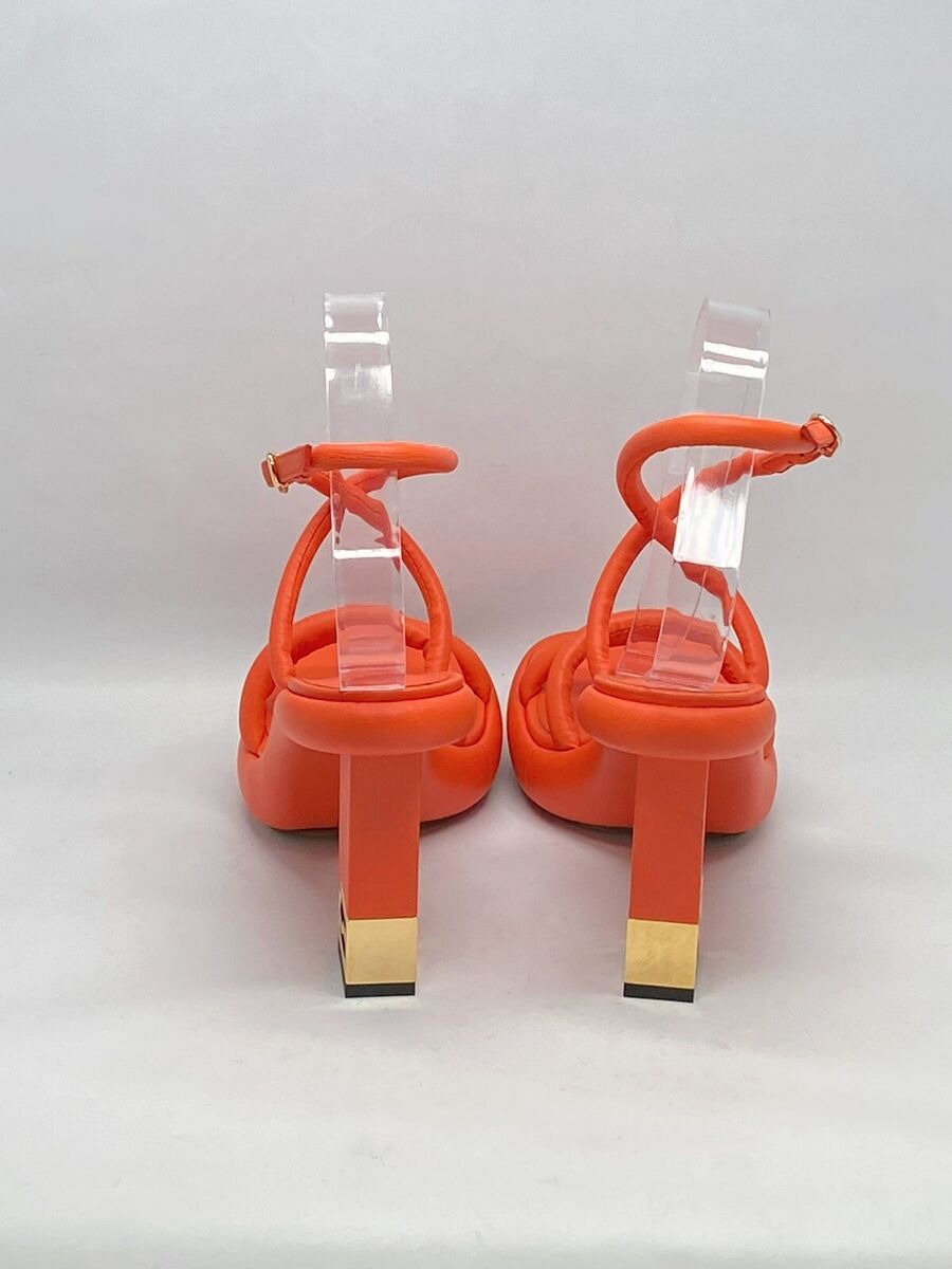 Fendi Baguette Ff Leather Strappy Sandal In Orange size 36.5