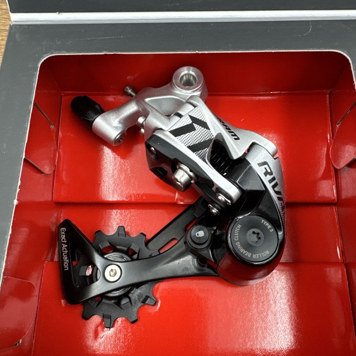 SRAM Rival 1 Rear Derailleur - 11 Speed, Medium Cage, Black SRAM Rival 1 Rear Derailleur - 11 Speed, Medium Cage, Black