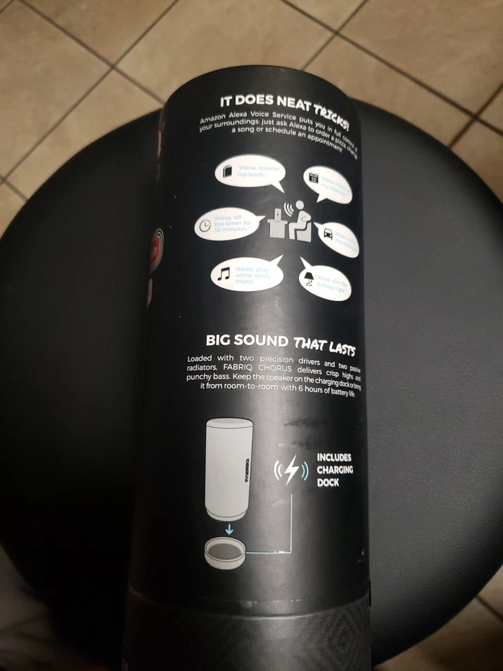 Altavoz inalámbrico FABRIQ Chorus Bluetooth activado por voz Amazon Alexa gris nuevo  Foto 2 de 3