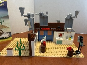 LEGO SpongeBob SquarePants: The Emergency Room (3832)100% Comp.  W/inst. No Box