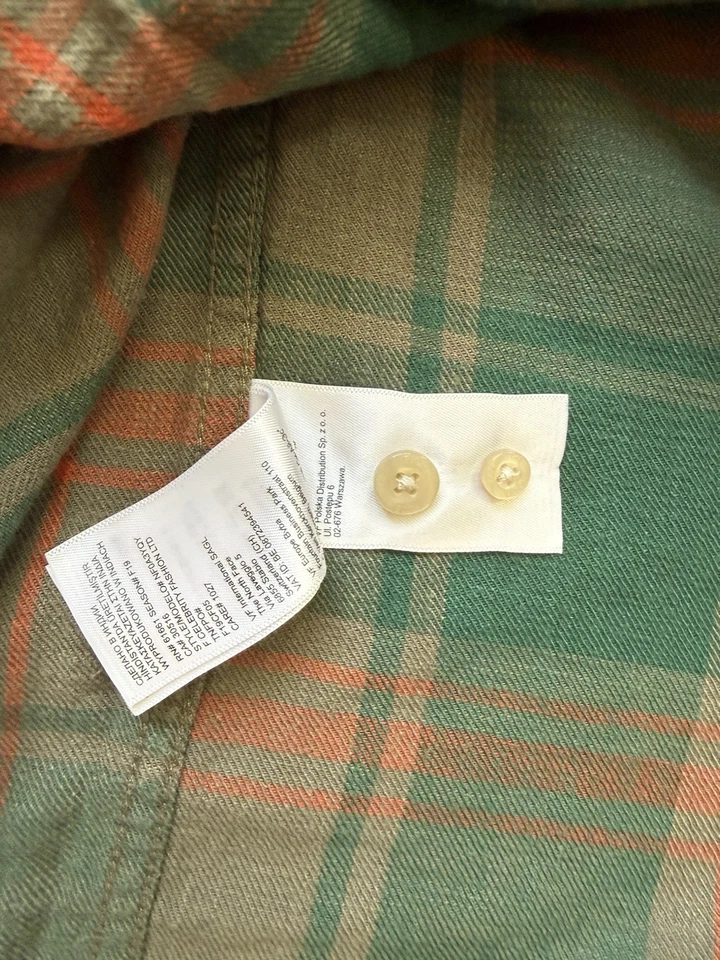 The North Face Men’s Shirt. Long Sleeve. Size Medium. Check Pattern. Excellent - Image 3 of 3