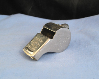 MILITARY ARMY WWII VINTAGE ACME THUNDERER WHISTLE ESCARGOT CN 973 6266 J HUDSON